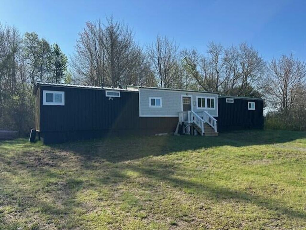 Photo of 11 W Bay Road, Gouldsboro, ME 04607 (MLS # 1663240)
