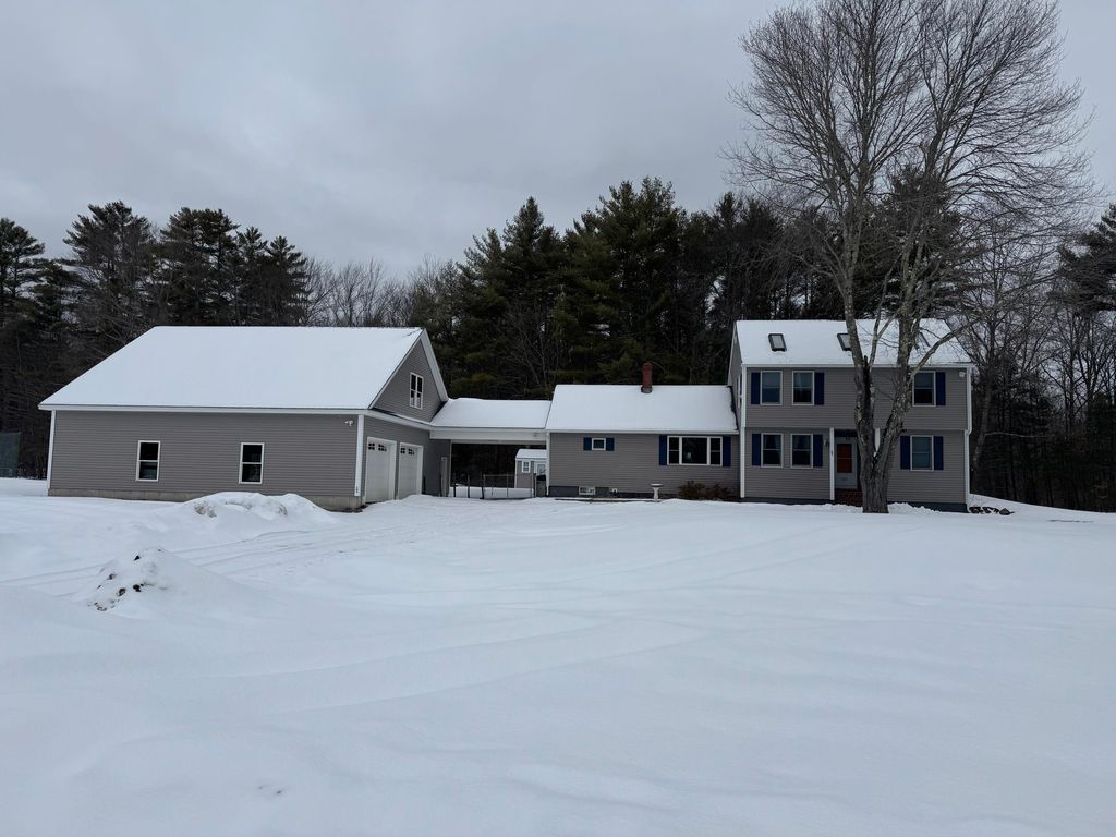 Photo of 103 Hubbard Road, Berwick, ME 03901 (MLS # 1654389)