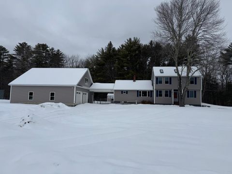 Photo of 103 Hubbard Road, Berwick, ME 03901 (MLS # 1654389)