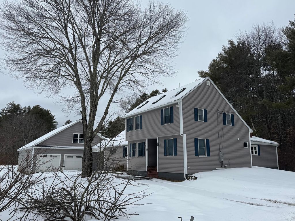 Photo of 103 Hubbard Road, Berwick, ME 03901 (MLS # 1654389)