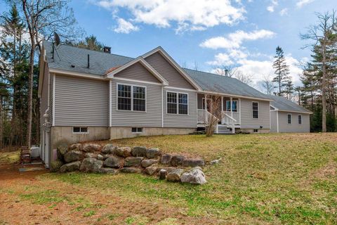 Photo of 25 Kennel Brook Drive, Lamoine, ME 04605 (MLS # 1662645)