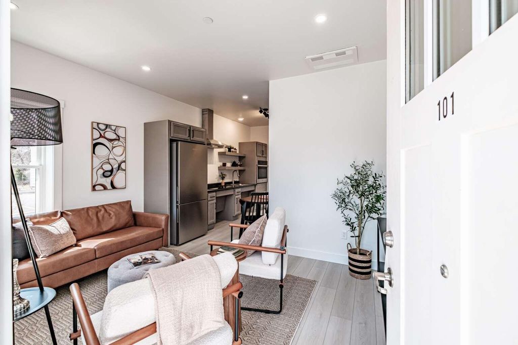 Photo of 65 Dougherty Court #101, Portland, ME 04102 (MLS # 1657346)