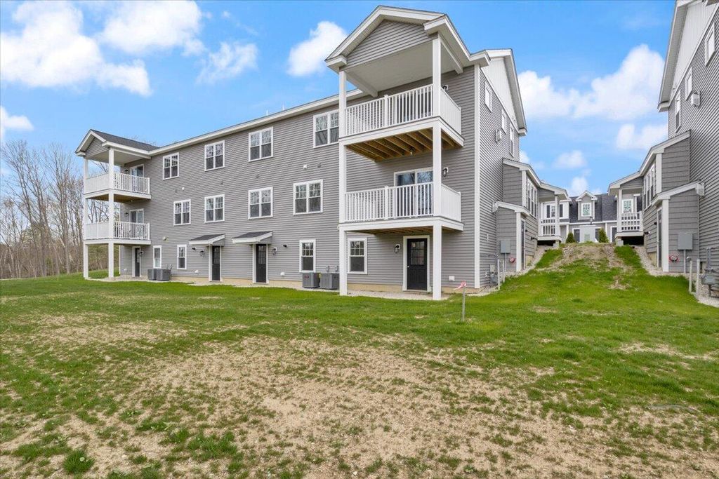 Photo of 30-3 Regency Circle #3, Kittery, ME 03904 (MLS # 1652650)