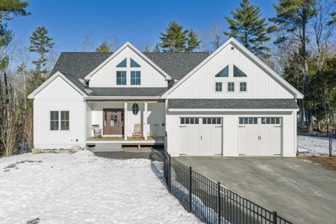 Photo of 32 Pennywhistle Drive, Windham, ME 04062 (MLS # 1654081)
