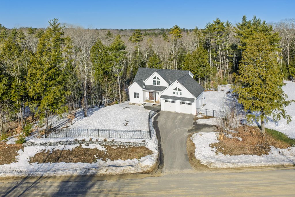 Photo of 32 Pennywhistle Drive, Windham, ME 04062 (MLS # 1654081)