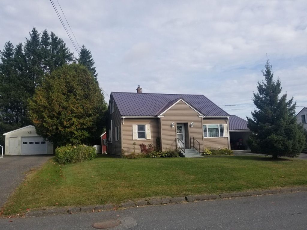 Photo of 20 Glendale Road, Caribou, ME 04736 (MLS # 1638910)