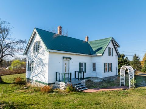 Photo of 72 Old US Rte 1, Jonesboro, ME 04648 (MLS # 1643610)