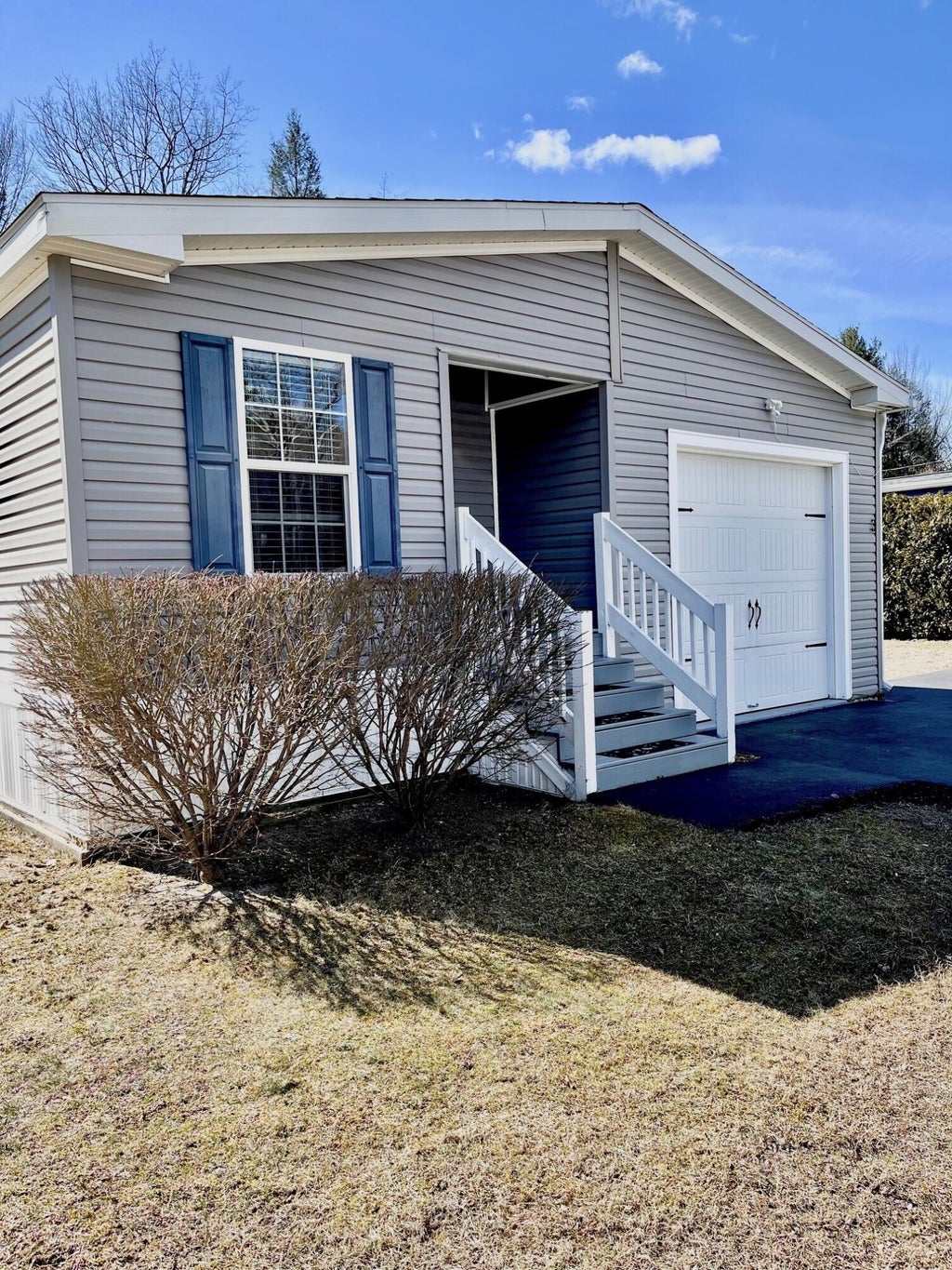 Photo of 3 Kimberly Lane, Arundel, ME 04046 (MLS # 1584579)