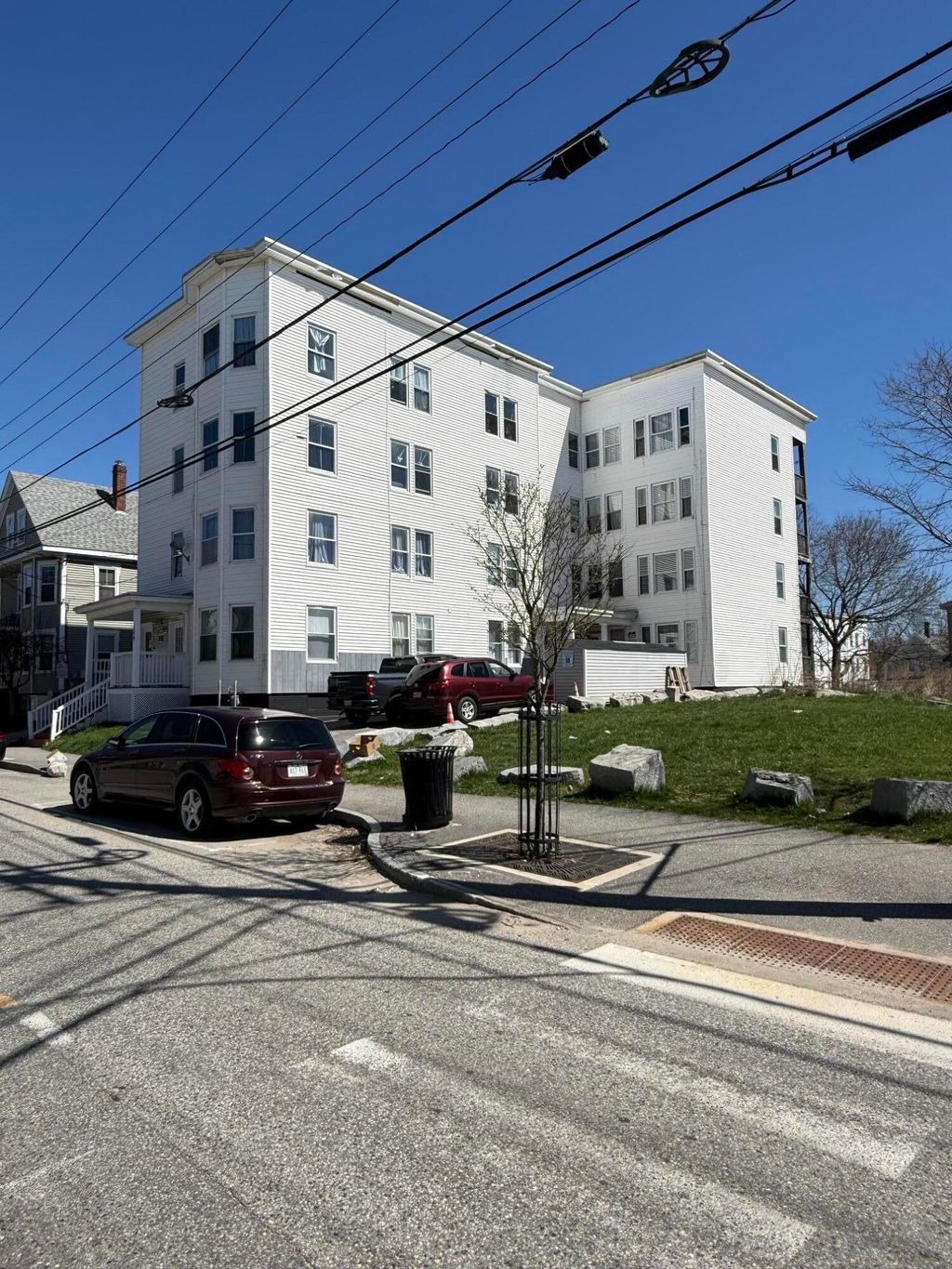 Photo of 184 Bartlett Street, Lewiston, ME 04240 (MLS # 1660268)