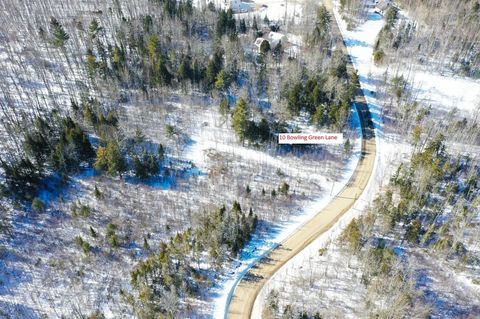 Photo of 10 Bowling Green Lane, Belfast, ME 04915 (MLS # 1653375)