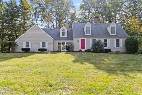 Photo of 2 Bunker Hill Terrace, Scarborough, ME 04074 (MLS # 1640175)