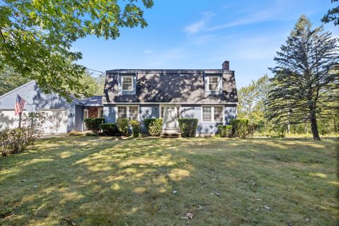 Photo of 32 New Road, Scarborough, ME 04074 (MLS # 1636665)