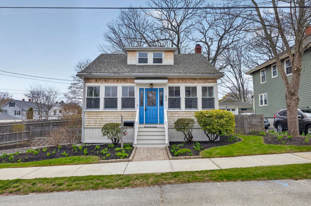 Photo of 62 Elsmere Avenue, South Portland, ME 04106 (MLS # 1660646)
