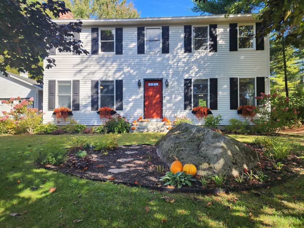 Photo of 21 Forest Circle, Jay, ME 04239 (MLS # 1638253)