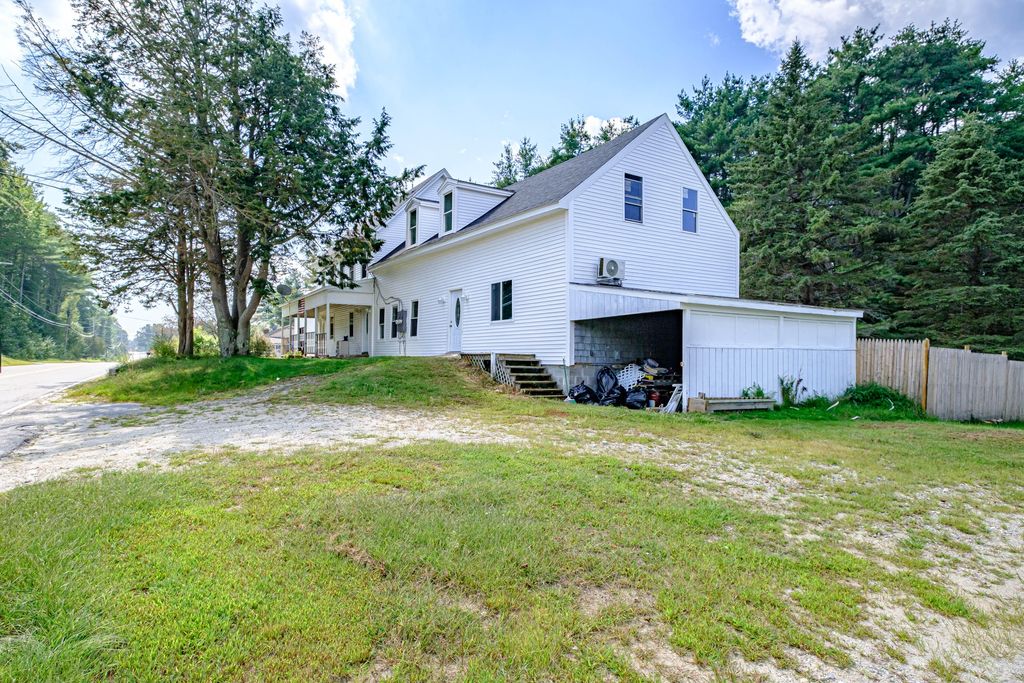 Photo of 178 Main Street, Lisbon, ME 04252 (MLS # 1662886)