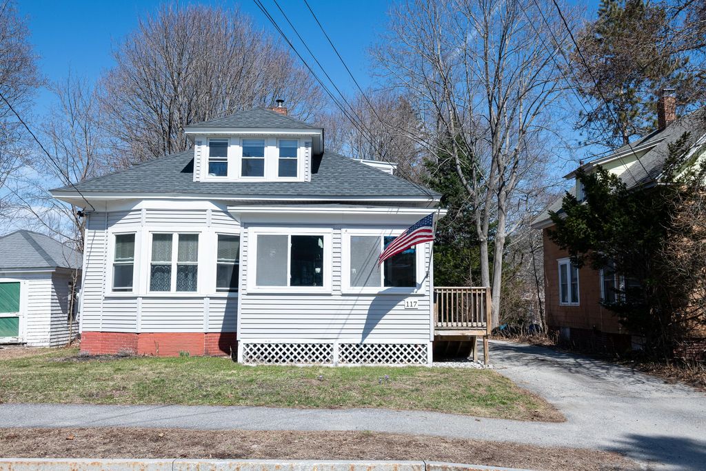 Photo of 117 Lake Street, Auburn, ME 04210 (MLS # 1657853)