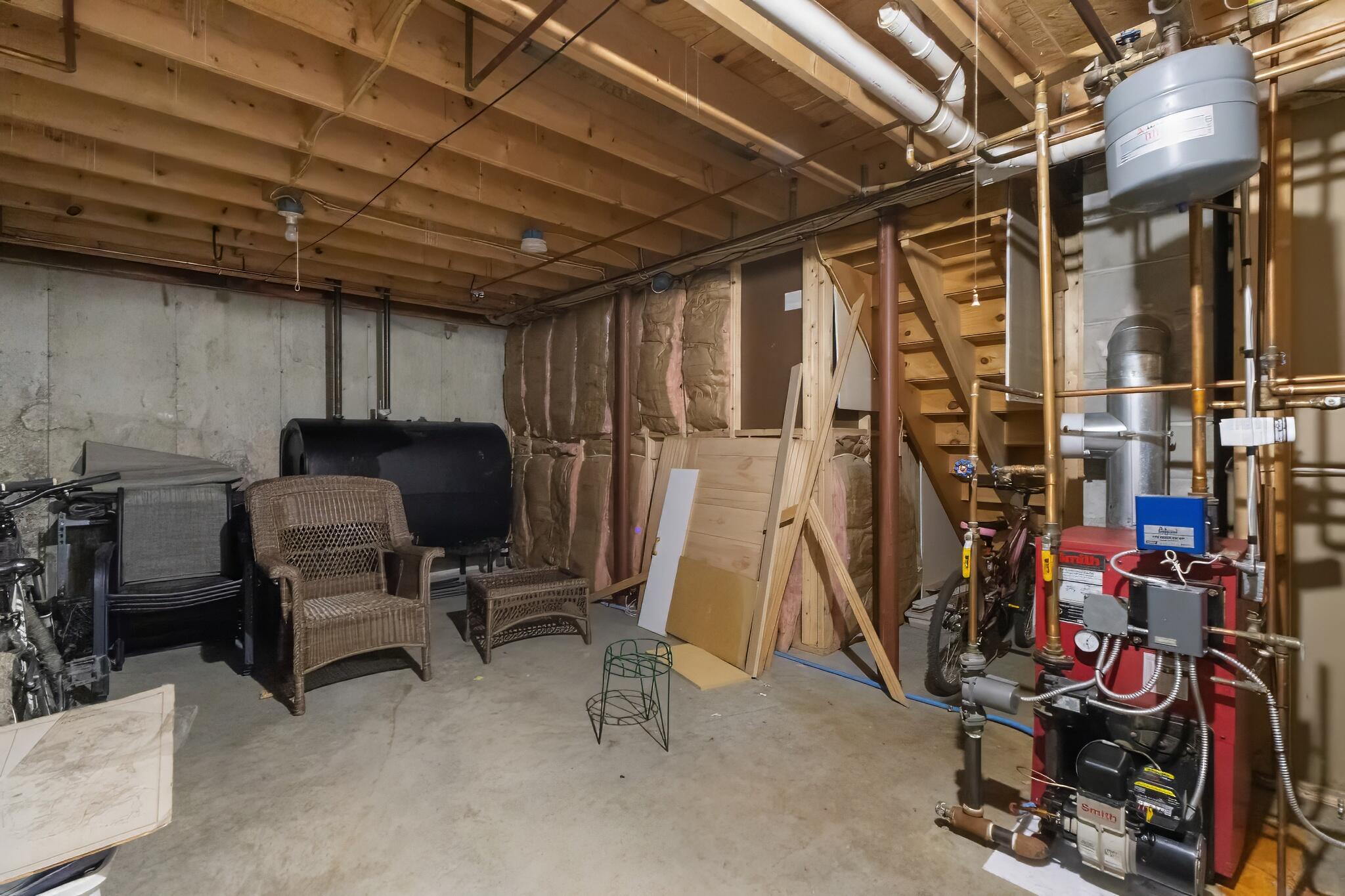 Bangor, Maine 04401, United States, 3 Bedrooms Bedrooms, ,2 BathroomsBathrooms,Residential,Pending,11791