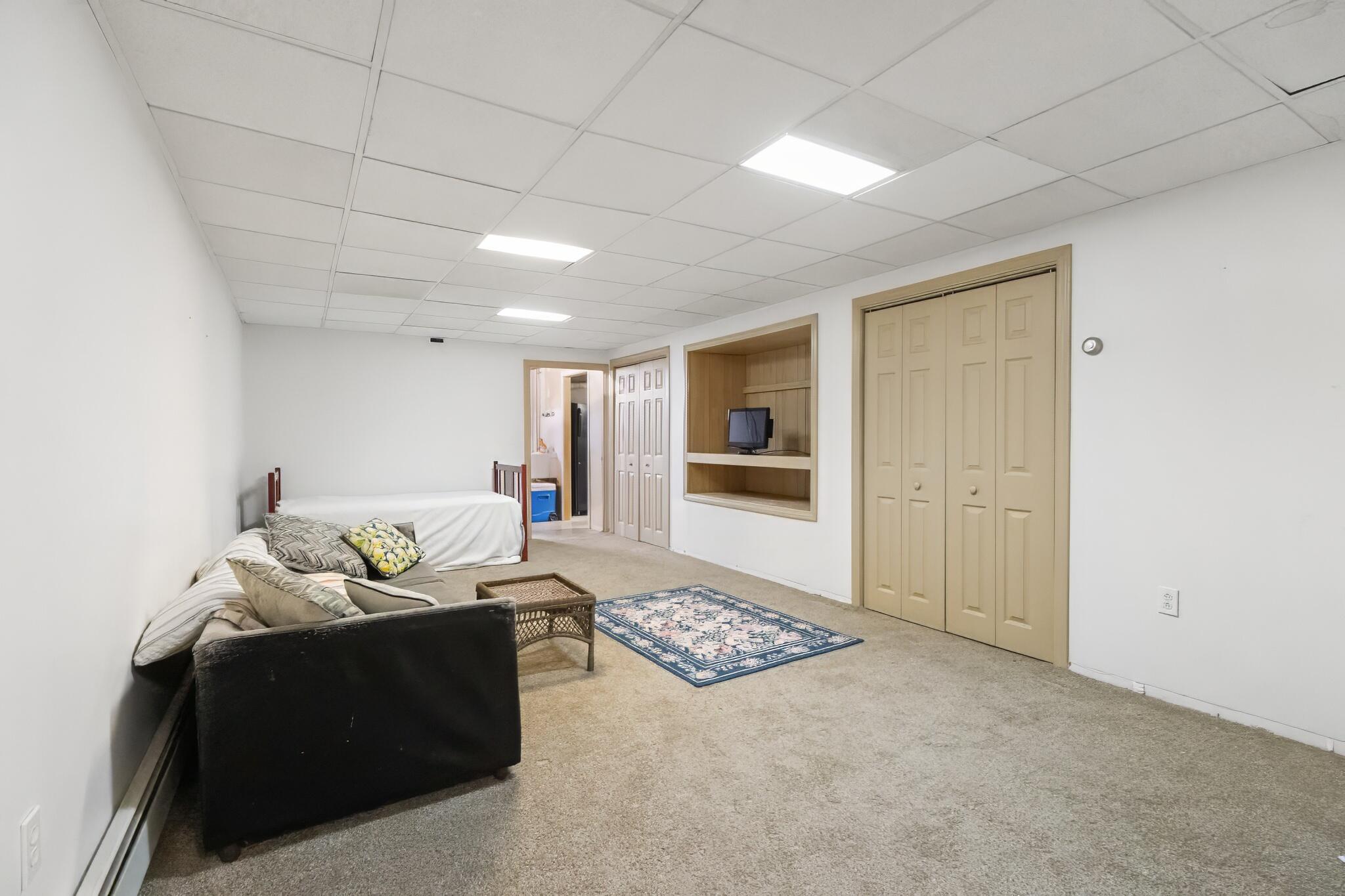 Bangor, Maine 04401, United States, 3 Bedrooms Bedrooms, ,2 BathroomsBathrooms,Residential,Pending,11791