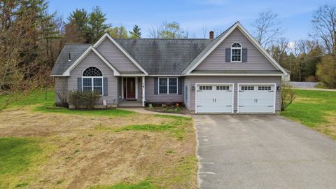Photo of 46 Longwood Drive, Gardiner, ME 04345 (MLS # 1662234)
