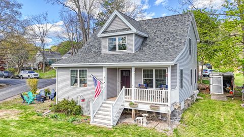 Photo of 67 Whipple Road, Kittery, ME 03904 (MLS # 1662718)
