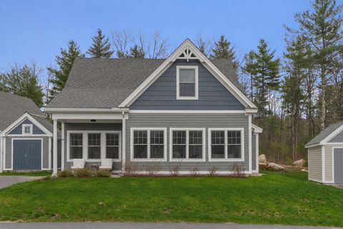 Photo of 156 Patriot Way #258, Arundel, ME 04046 (MLS # 1661272)
