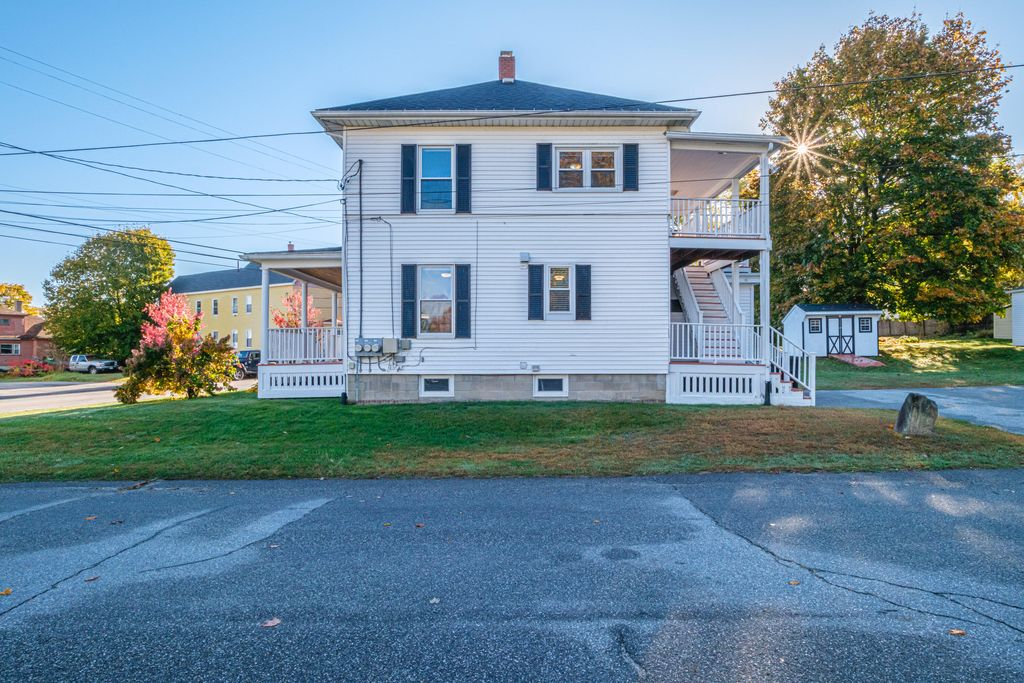 Photo of 115 Seventh Street, Auburn, ME 04210 (MLS # 1641761)