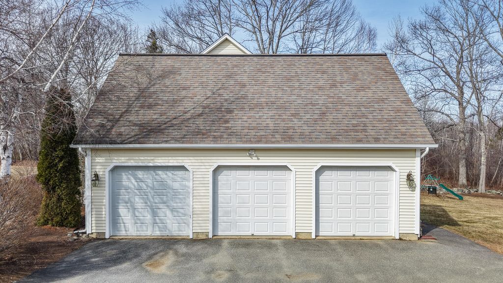 Photo of 27 Town Farm Road, Hampden, ME 04444 (MLS # 1656258)