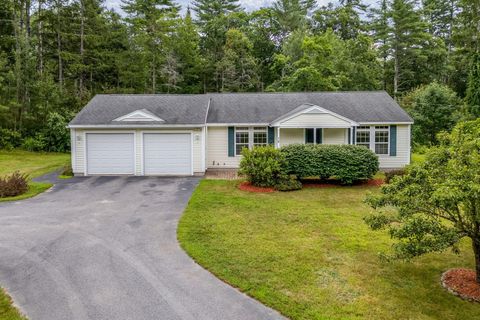 Photo of 12 Spring Ridge Road, Gray, ME 04039 (MLS # 1599112) Photo of 12 Spring Ridge Road, Gray, ME 04039 (MLS # 1599112)