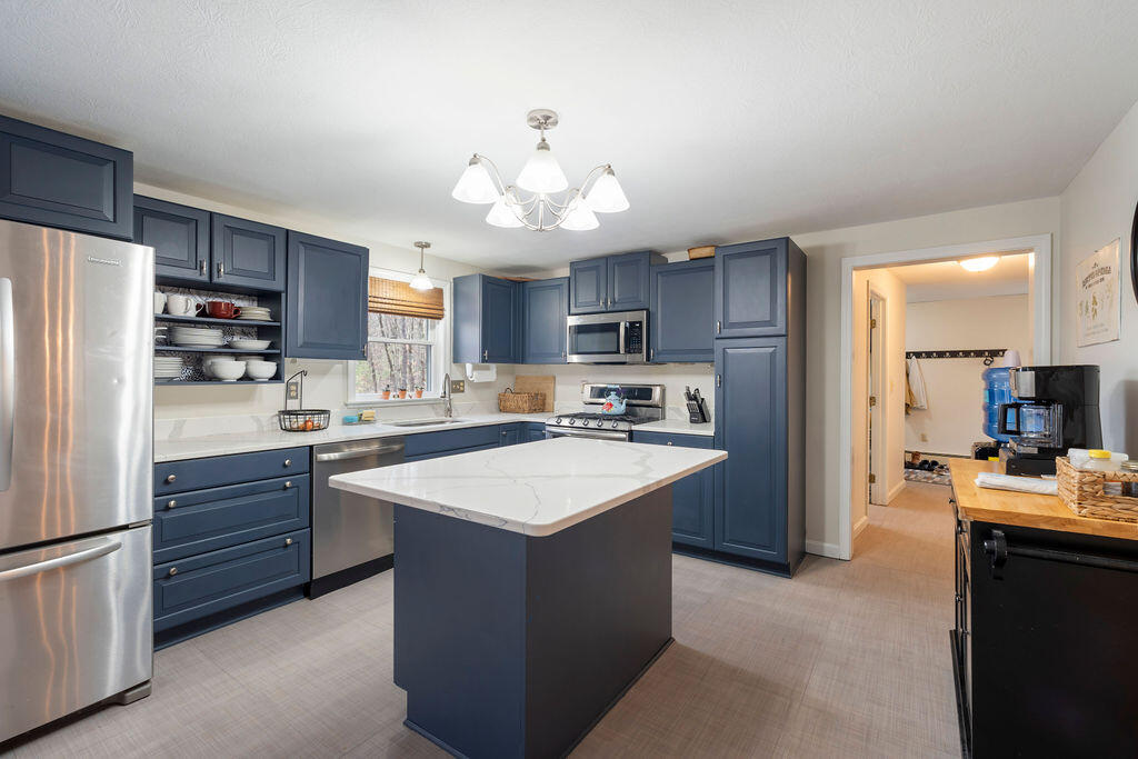 21 Finch Landing