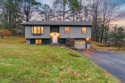 Photo of 16 Hector Street, Auburn, ME 04210 (MLS # 1643783)
