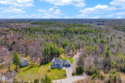 Photo of 18 Laurel Ridge Road, Scarborough, ME 04074 (MLS # 1661168)