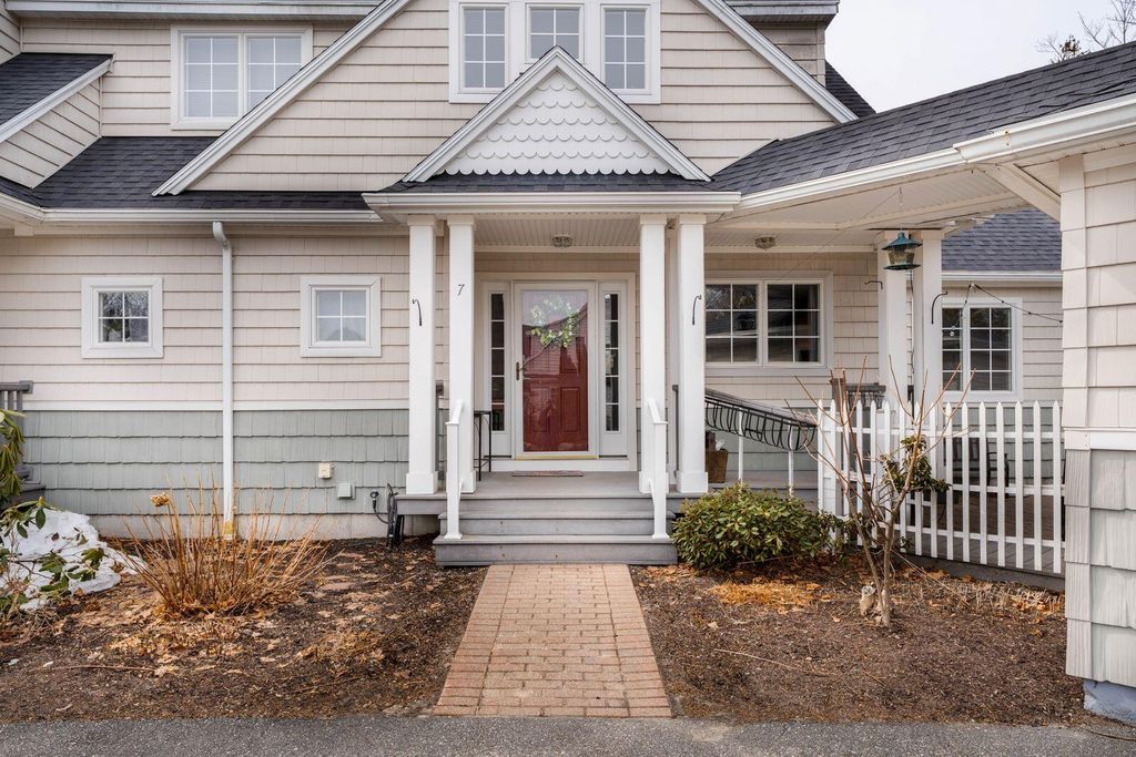 Photo of 7 Fiddlehead Fern Trail #31, Brunswick, ME 04011 (MLS # 1656603)