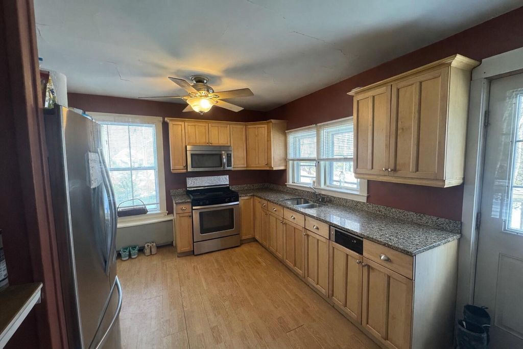 Photo of 1327 U.S. 1, York, ME 03902 (MLS # 1650376)