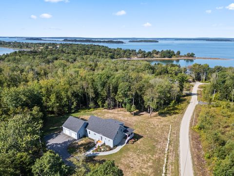 Photo of 31 Goose Ledge Road, Harpswell, ME 04079 (MLS # 1652761)