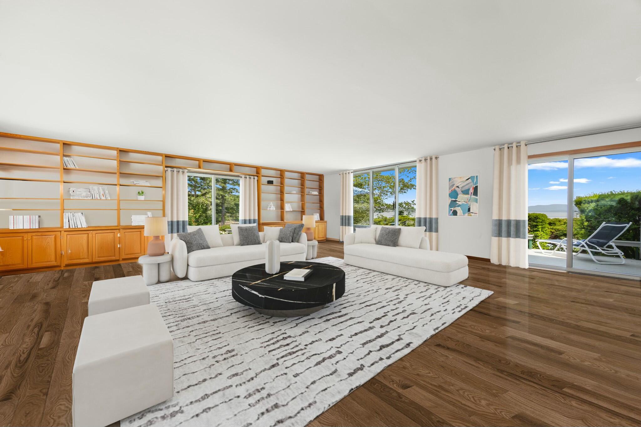 Owls Head, Maine 04854, United States, 4 Bedrooms Bedrooms, ,3 BathroomsBathrooms,Residential,Active,90276