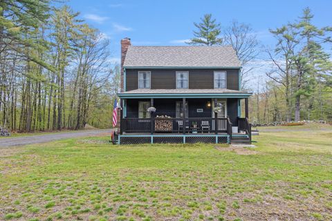 Photo of 865 Pendexter Road, Parsonsfield, ME 04047 (MLS # 1662375)