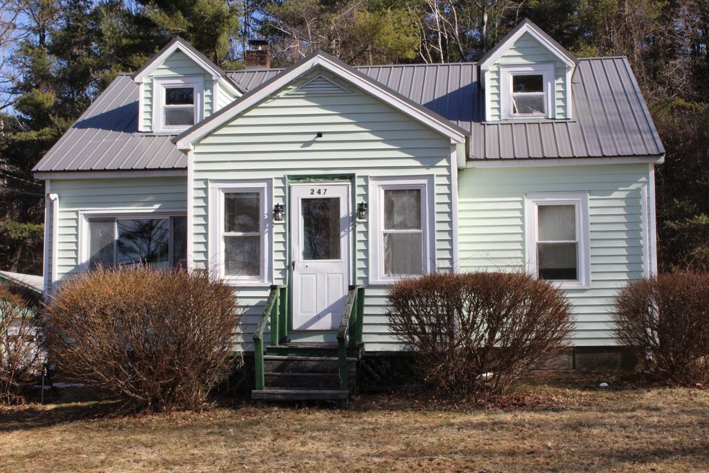 Photo of 247 S Belfast Avenue, Augusta, ME 04330 (MLS # 1655709)