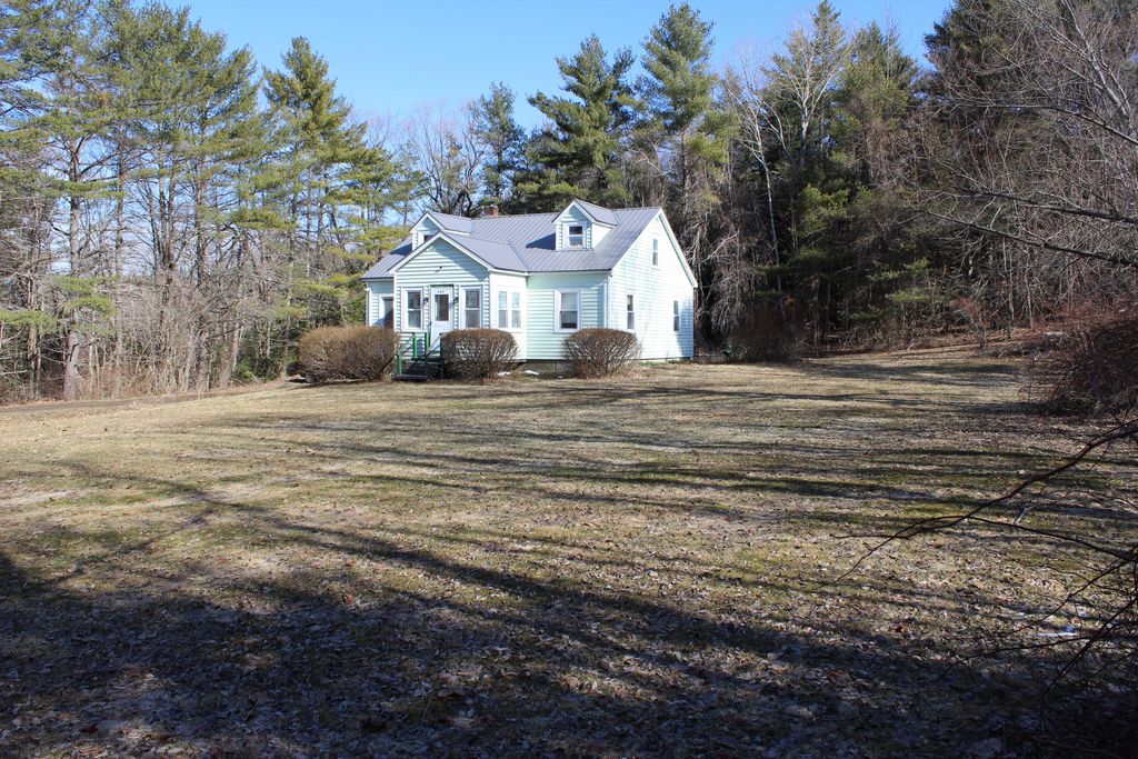 Photo of 247 S Belfast Avenue, Augusta, ME 04330 (MLS # 1655709)