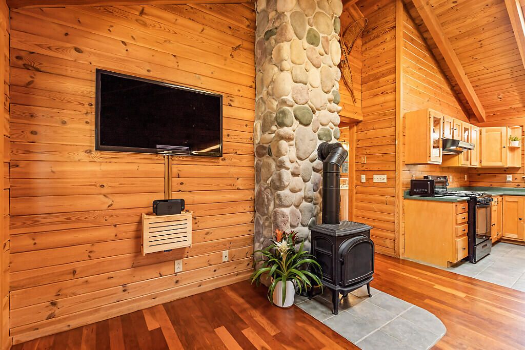 Photo of 14 Beech Ridge Road, Dresden, ME 04342 (MLS # 1657529)