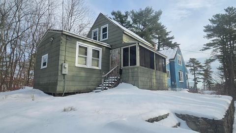 Photo of 28 Park Avenue, Old Orchard Beach, ME 04064 (MLS # 1645936)