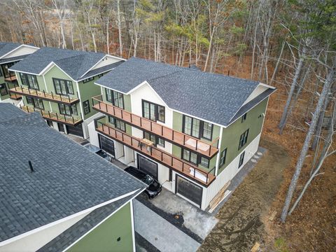 Photo of 16 Salt Point Drive #20, Old Orchard Beach, ME 04064 (MLS # 1646304)