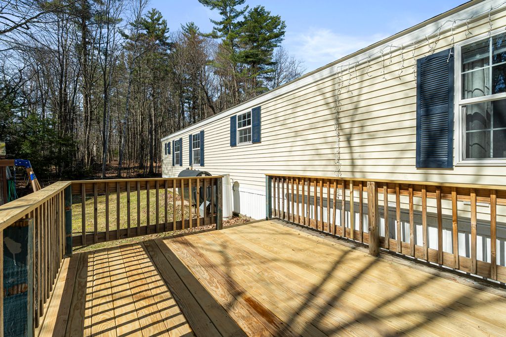 Photo of 21 Imperial Drive, Eliot, ME 03903 (MLS # 1657188)