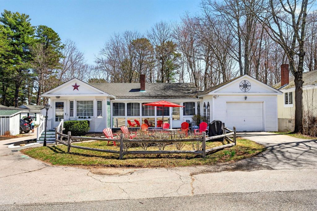 Photo of 488 Main Street #9, Ogunquit, ME 03907 (MLS # 1658123)