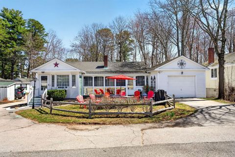 Photo of 488 Main Street #9, Ogunquit, ME 03907 (MLS # 1658123)