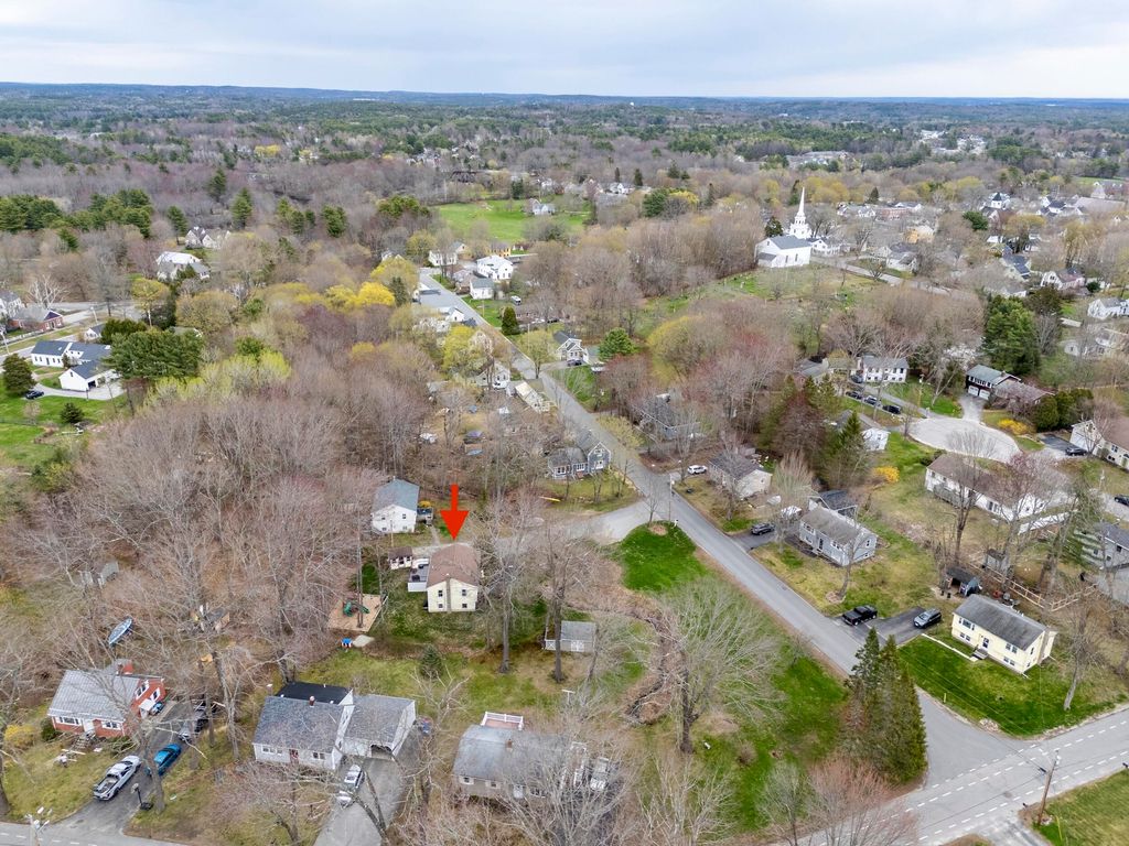 Photo of 69 Summer Street, Yarmouth, ME 04096 (MLS # 1661906)