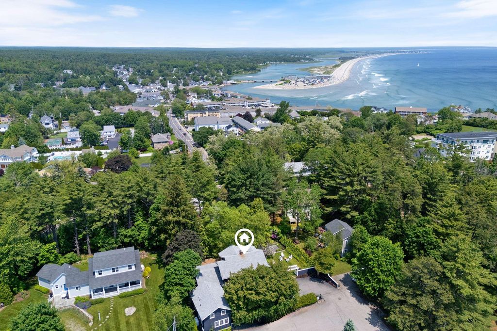 Photo of 33 Rocky Lane, Ogunquit, ME 03907 (MLS # 1653019)