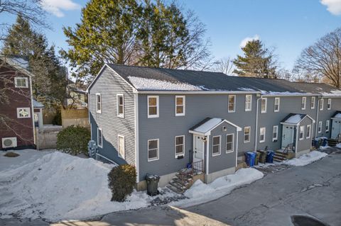 Photo of 317 Preble Street #1, South Portland, ME 04106 (MLS # 1651554)