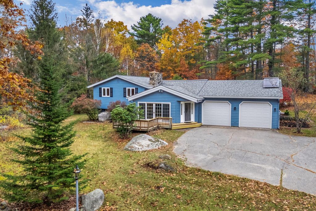 Photo of 202 Bowdoinham Road, Lisbon, ME 04252 (MLS # 1642365)