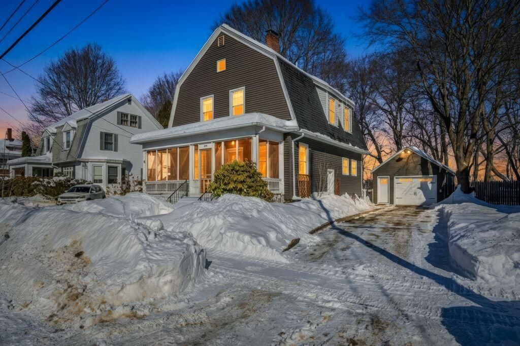 Photo of 89 Whitney Street, Auburn, ME 04210 (MLS # 1651108)