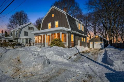 Photo of 89 Whitney Street, Auburn, ME 04210 (MLS # 1651108)